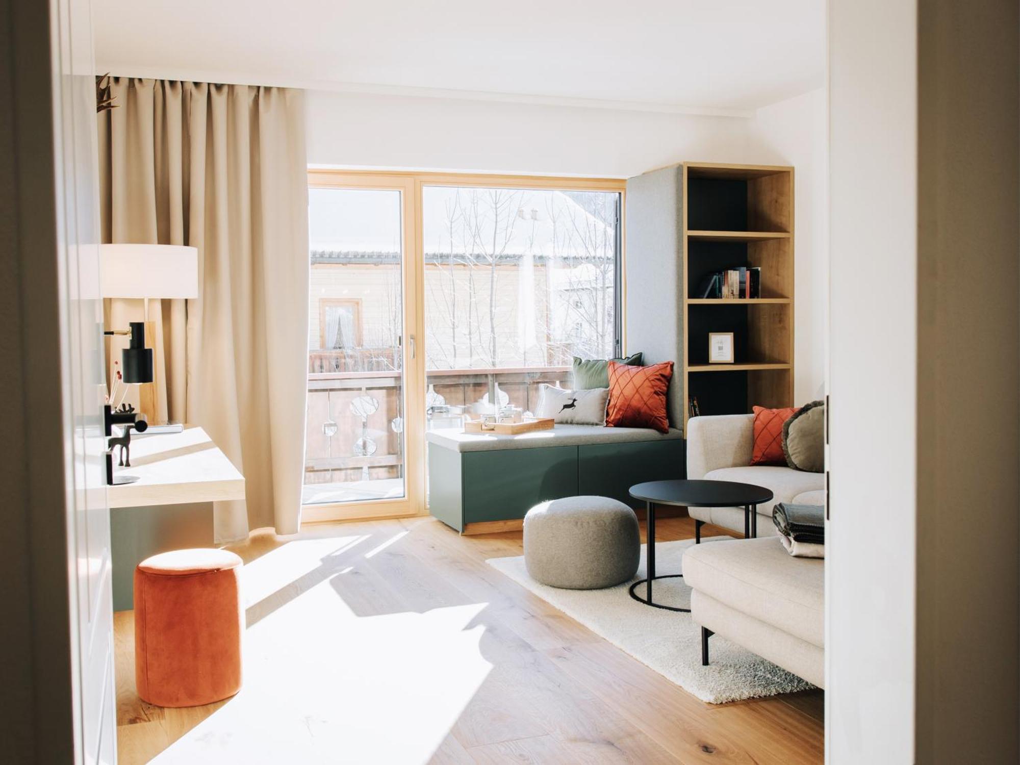 Die Karwendelsuite - 5 Sterne Fewo Mit Bestem Bergblick, Zentrumsnah & Ruhig Gelegen, Familienfreundlich มิทเทนวัลด์ ภายนอก รูปภาพ