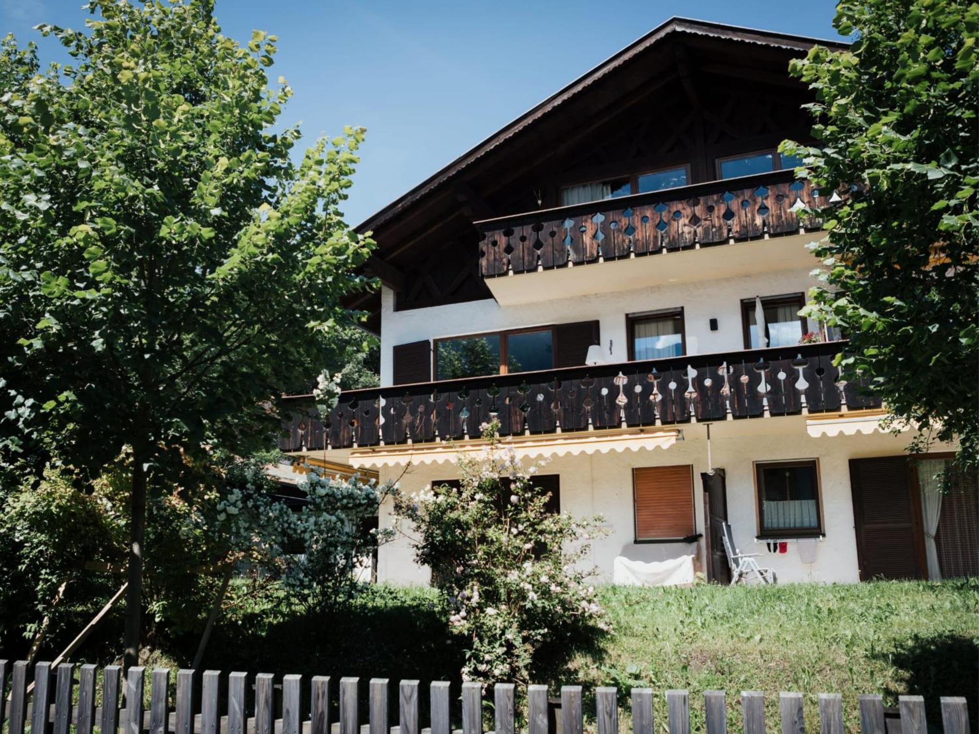 Die Karwendelsuite - 5 Sterne Fewo Mit Bestem Bergblick, Zentrumsnah & Ruhig Gelegen, Familienfreundlich มิทเทนวัลด์ ภายนอก รูปภาพ